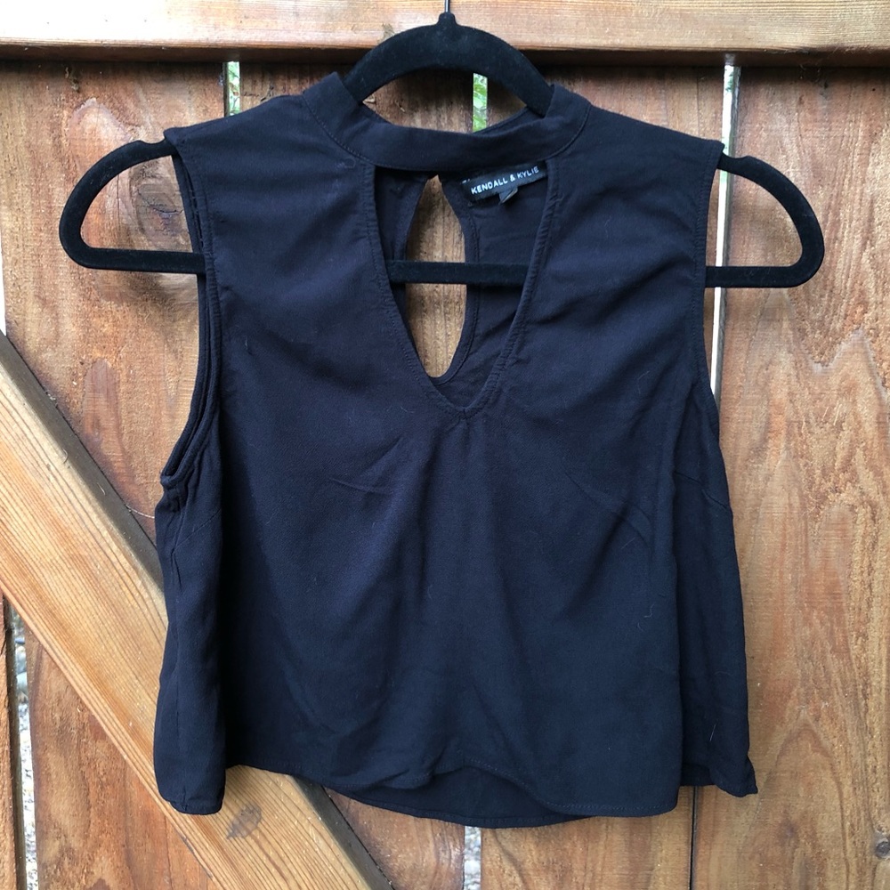 Mock neck cut out crop top